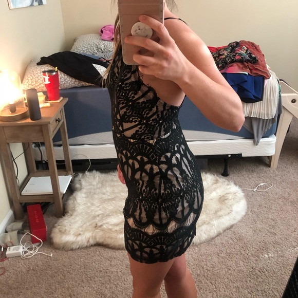 Black and cream lace Tobi mini dress - Picture 3 of 6